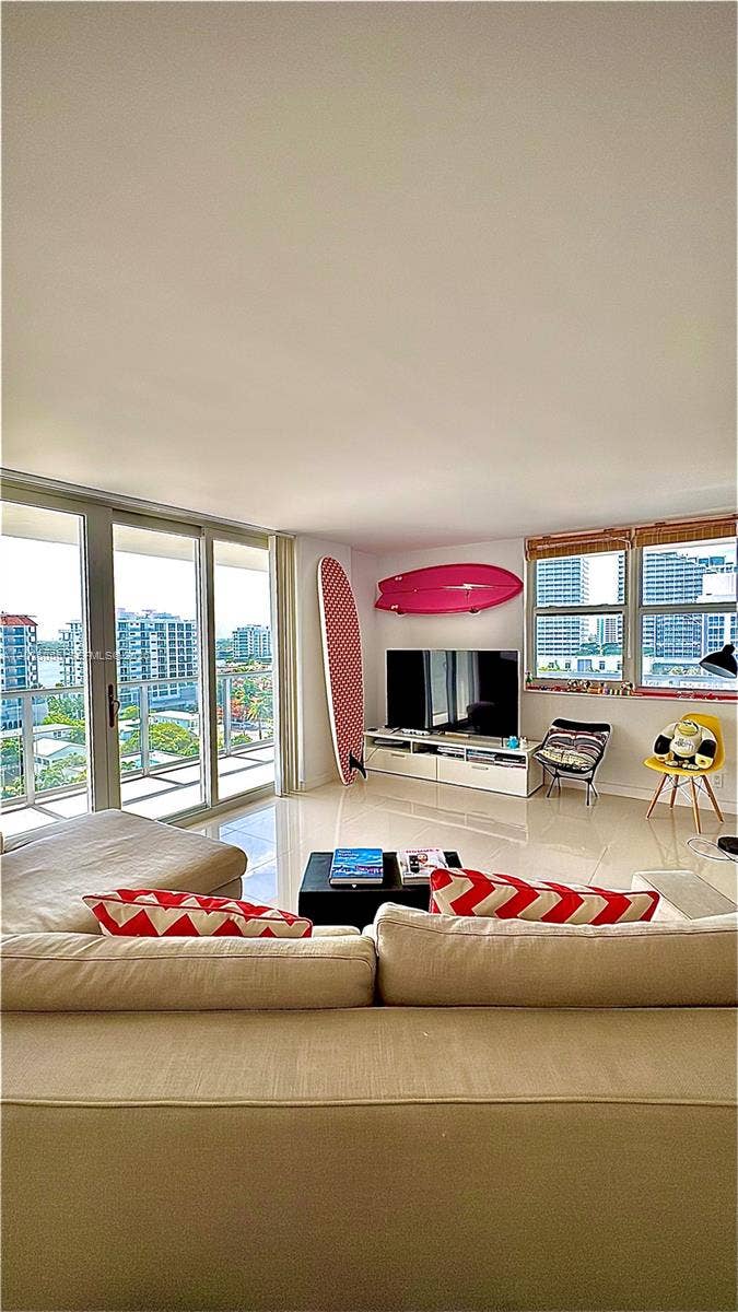 209 N Fort Lauderdale Beach Boulevard, #10A, Fort Lauderdale, FL 33304 Photo 37
