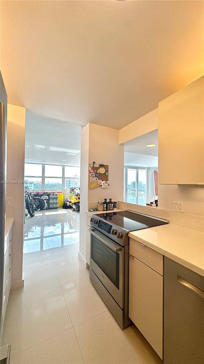 209 N Fort Lauderdale Beach Boulevard, #10A, Fort Lauderdale, FL 33304 Photo 25