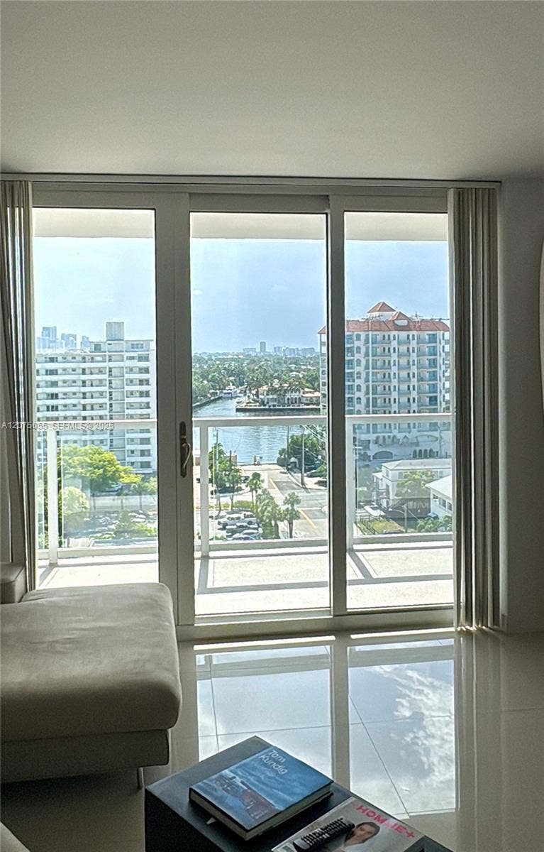 209 N Fort Lauderdale Beach Boulevard, #10A, Fort Lauderdale, FL 33304 Photo 24