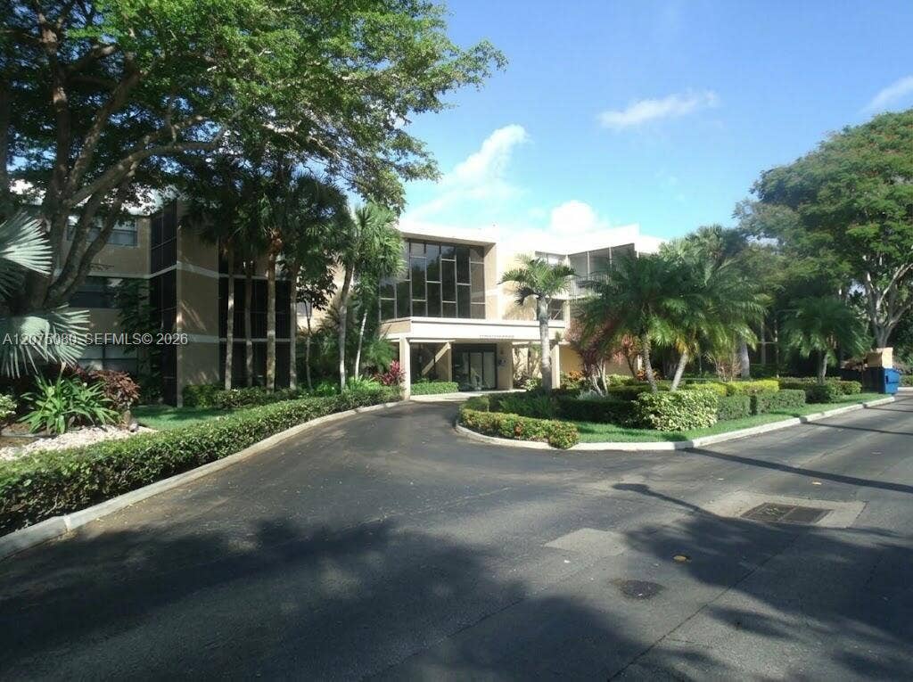16500 Golf Club Road, #104, Weston, FL 33326 Photo 1