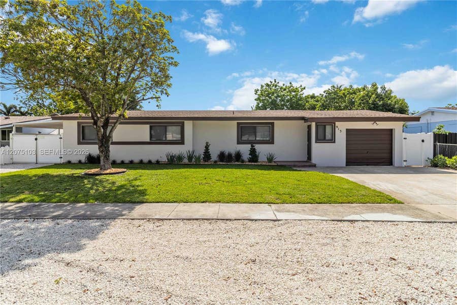 Property photo for 913 SW 49th Avenue, Plantation, FL