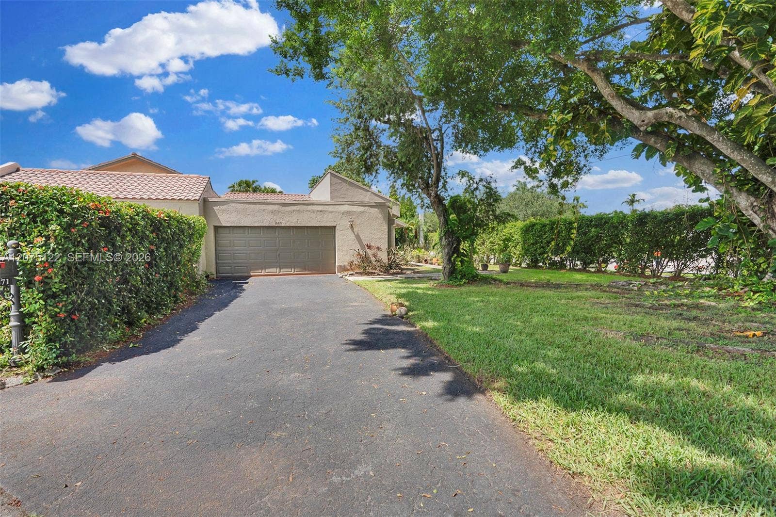 16871 Patio Village Court, Weston, FL 33326 Photo 2