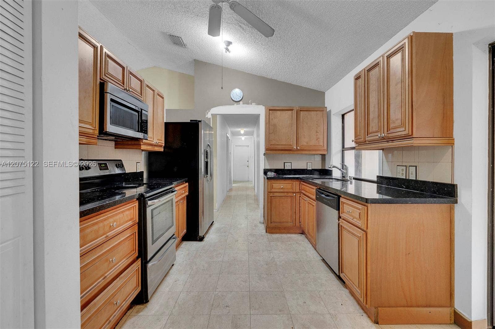 16871 Patio Village Court, Weston, FL 33326 Photo 15