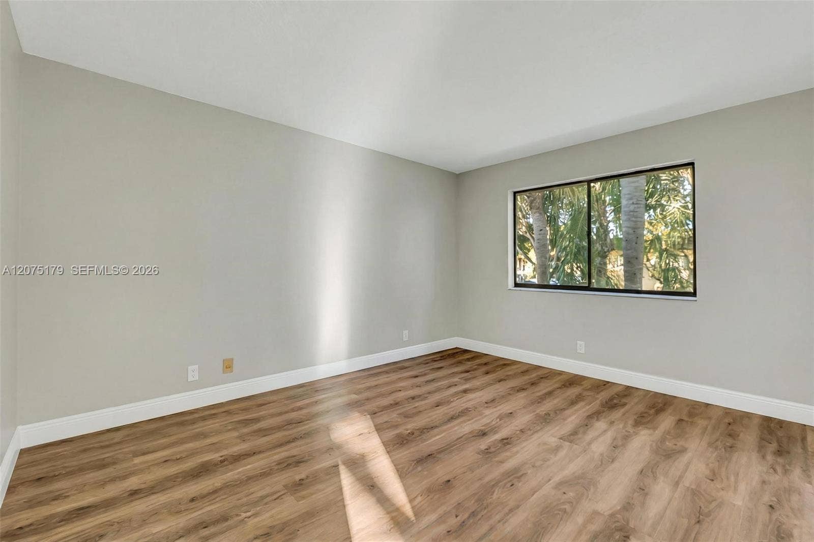 402 Lakeview Drive, #201, Weston, FL 33326 Photo 21