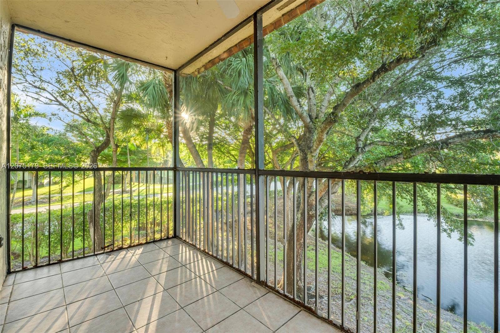 402 Lakeview Drive, #201, Weston, FL 33326 Photo 20