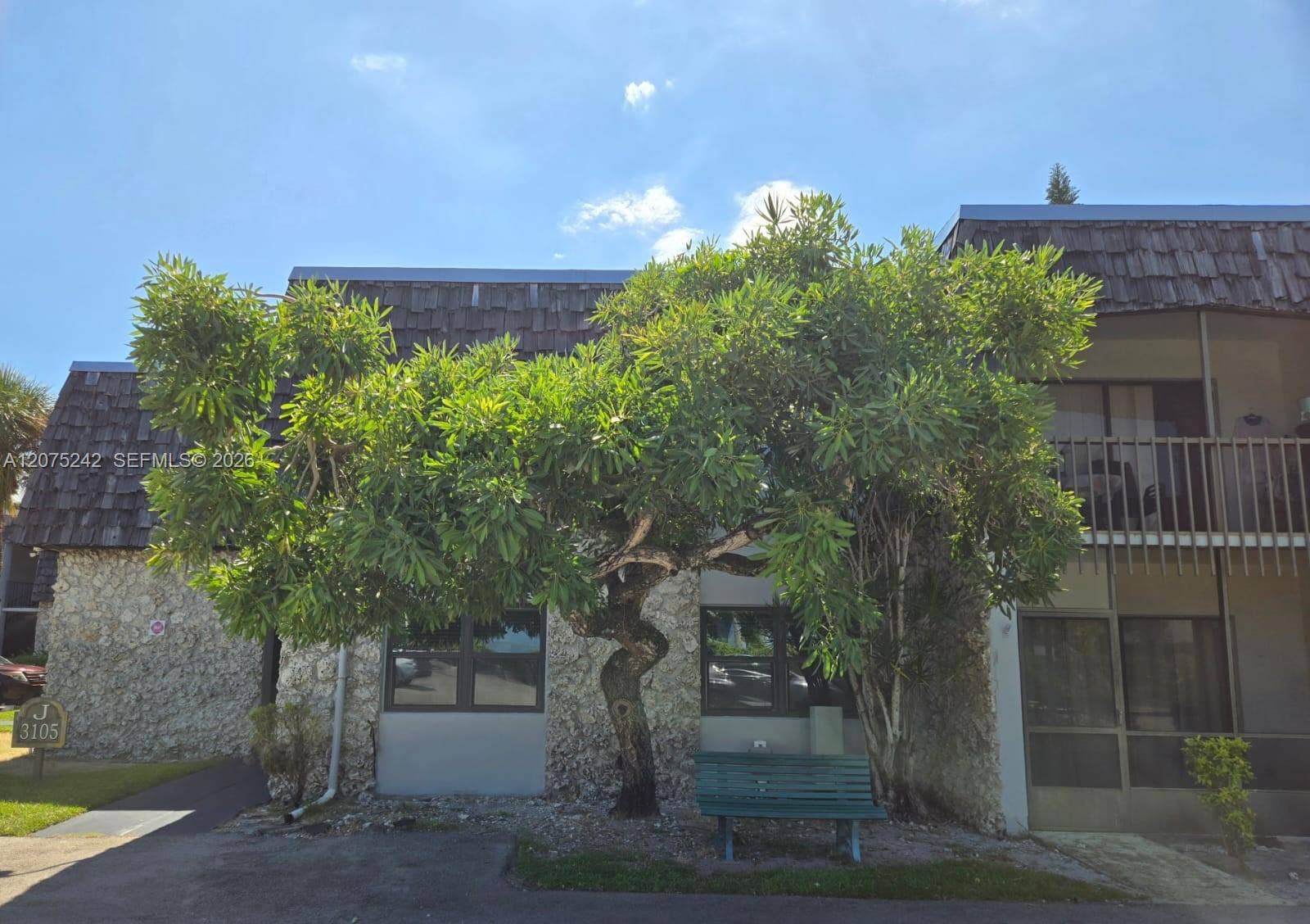 3105 Oakland Shores Drive, #J101, Oakland Park, FL 33309 Photo 1