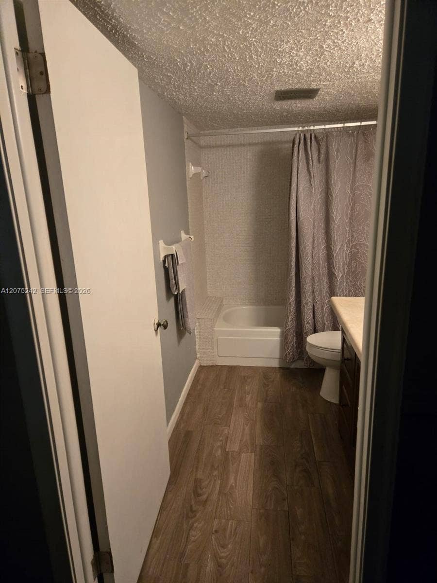 3105 Oakland Shores Drive, #J101, Oakland Park, FL 33309 Photo 5