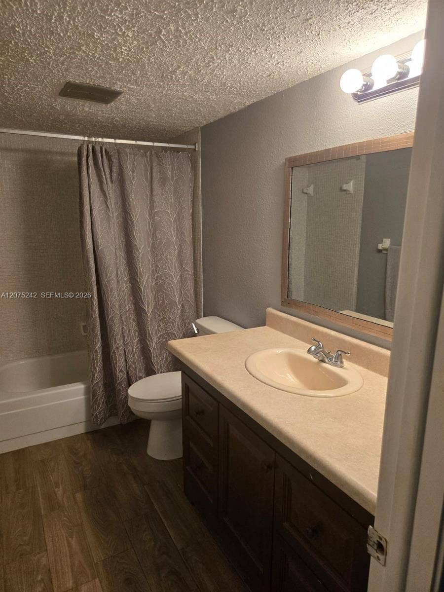 3105 Oakland Shores Drive, #J101, Oakland Park, FL 33309 Photo 6