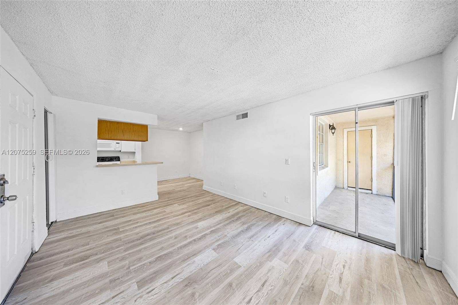 1237 SW 46th Avenue, #806, Pompano Beach, FL 33069 Photo 1