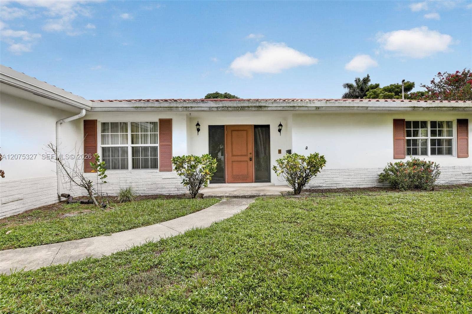 1350 NW 73rd Avenue, Plantation, FL 33313 Photo 4