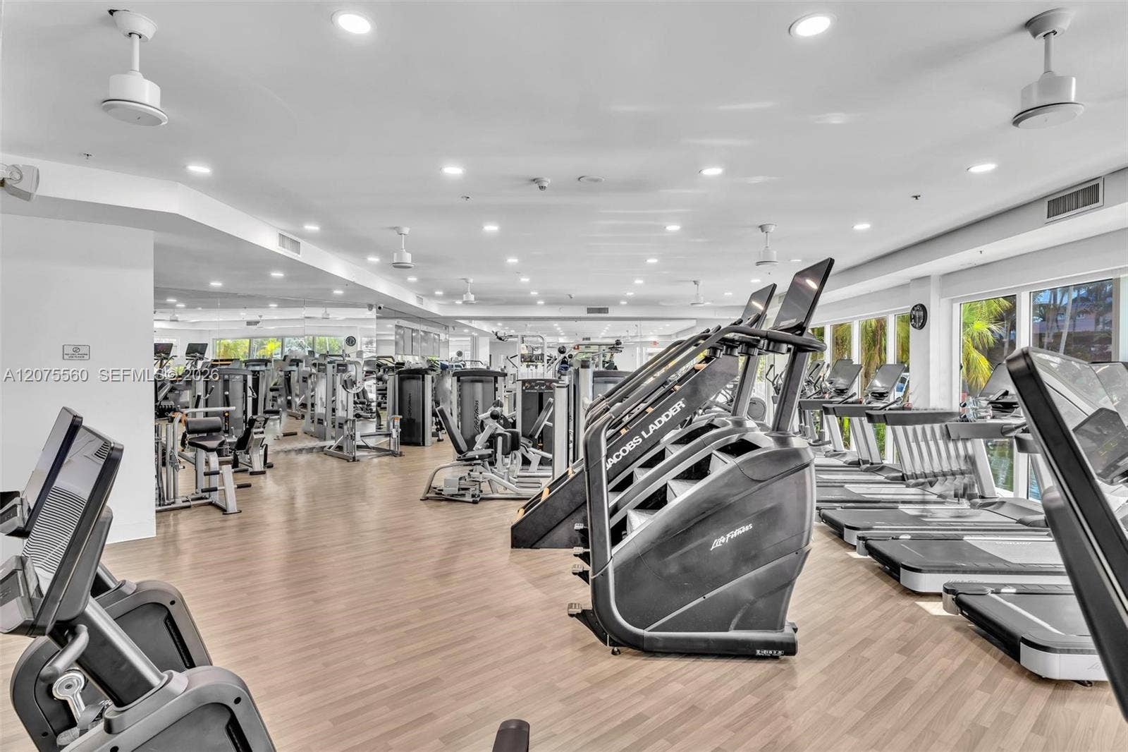 3370 Hidden Bay Drive, #815, Aventura, FL 33180 Photo 82