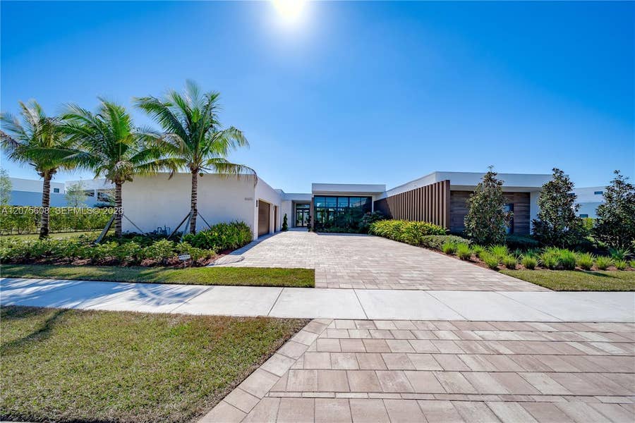 Property photo for 16600 Sunset Way, Weston, FL