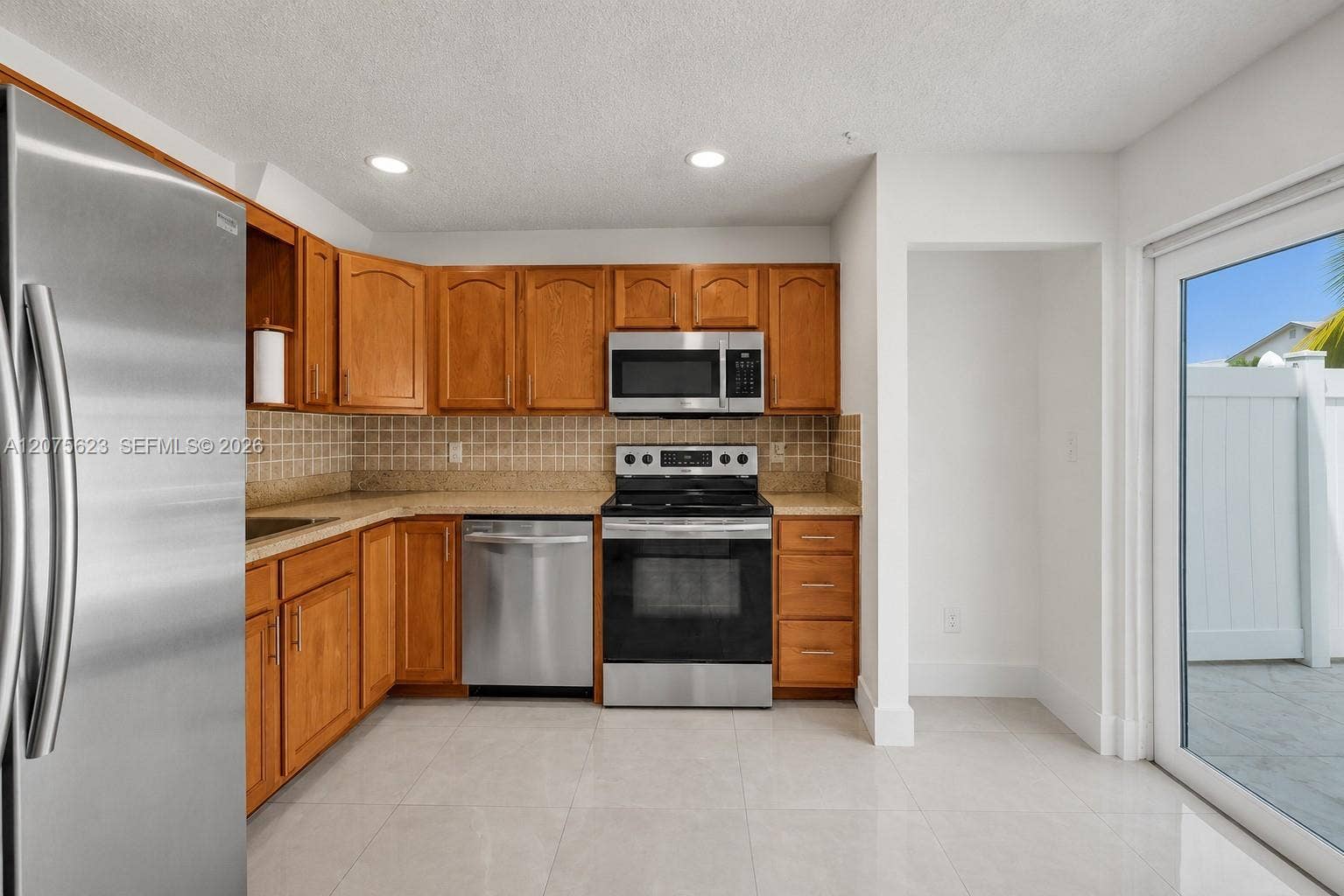 3000 NW 5th Terrace, #112, Pompano Beach, FL 33064 Photo 5