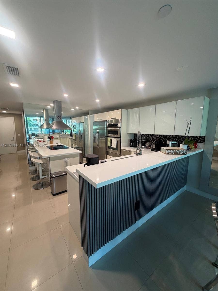2950 NE 188th Street, #325, Aventura, FL 33180 Photo 7