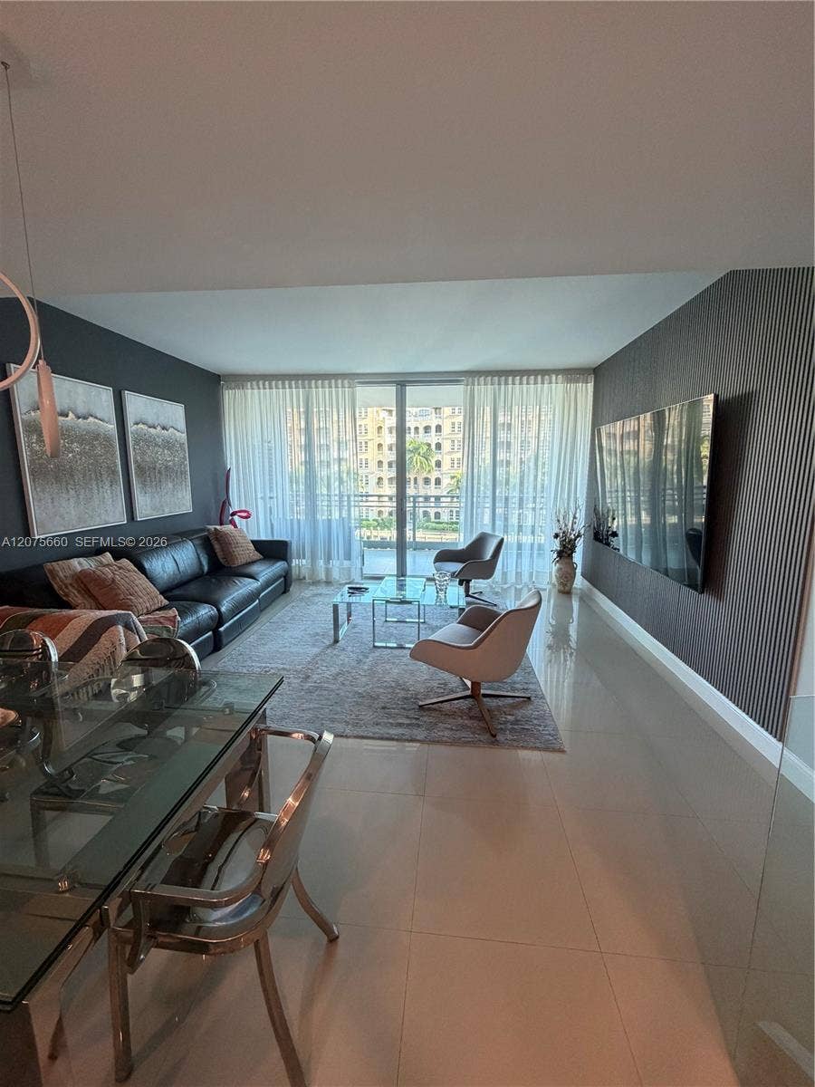 2950 NE 188th Street, #325, Aventura, FL 33180 Photo 9