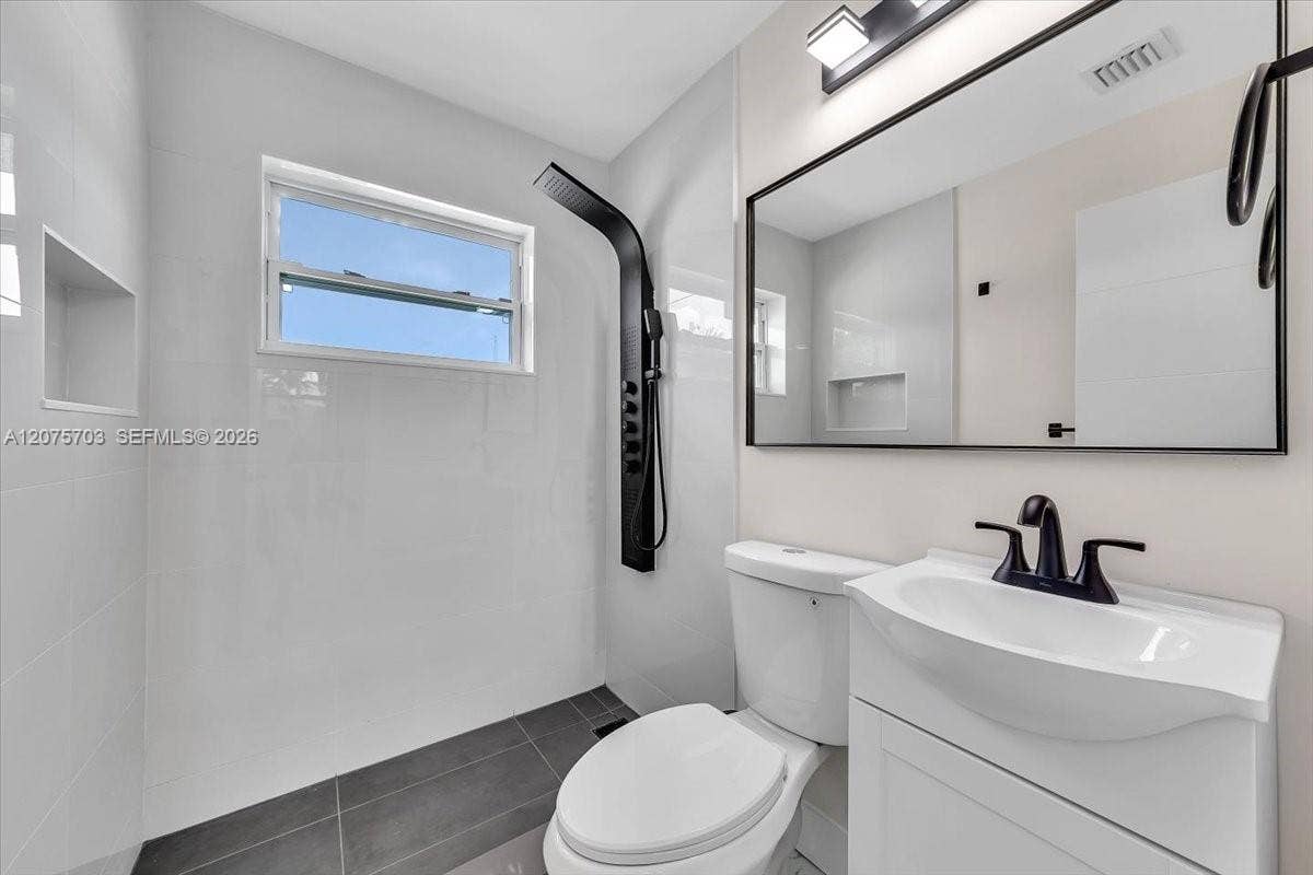 1125 NW 27th Avenue, Fort Lauderdale, FL 33311 Photo 41