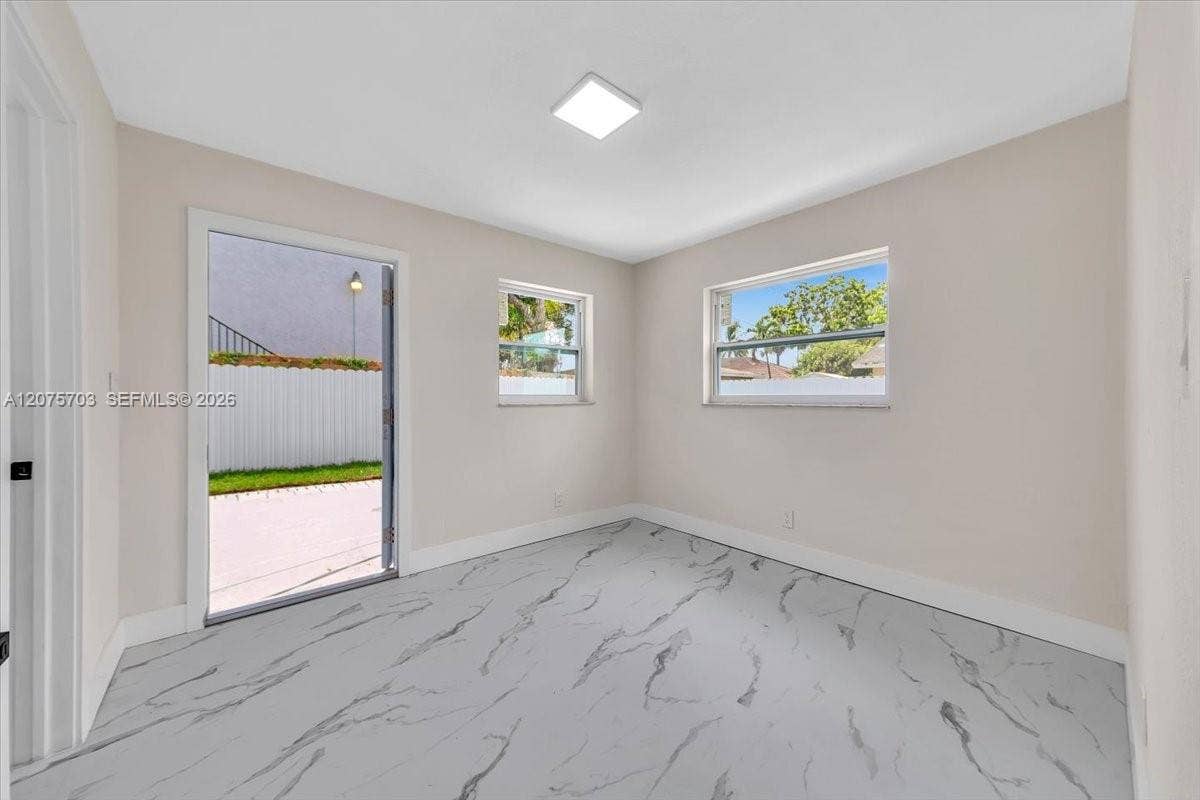 1125 NW 27th Avenue, Fort Lauderdale, FL 33311 Photo 29