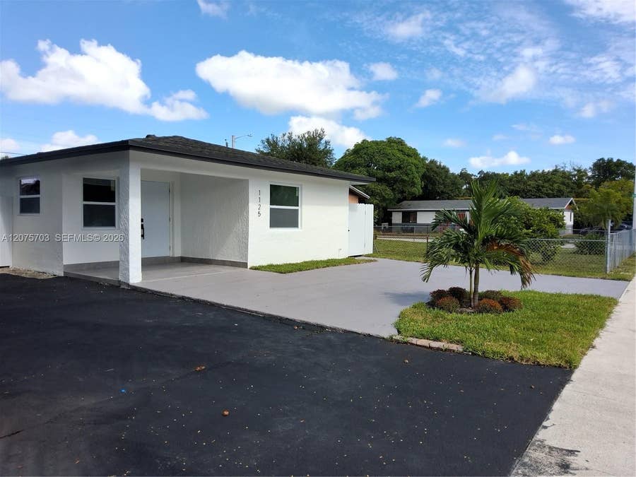 Property photo for 1125 NW 27th Avenue, Fort Lauderdale, FL