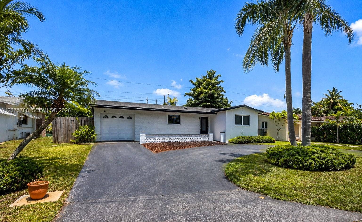 4448 SW 37th Avenue, Dania Beach, FL 33312 Photo 1