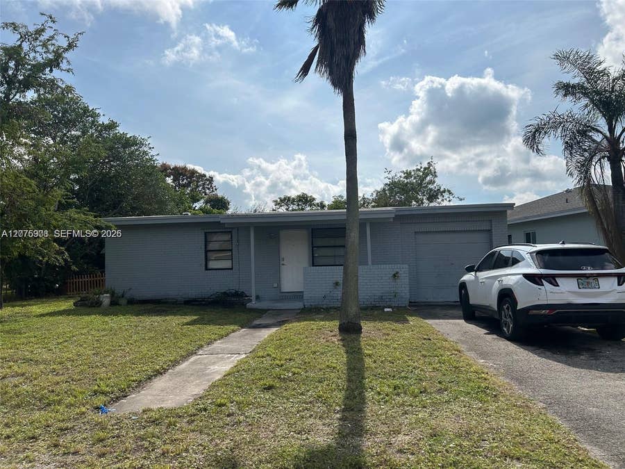 Property photo for 1318 NW 11th Street, Fort Lauderdale, FL