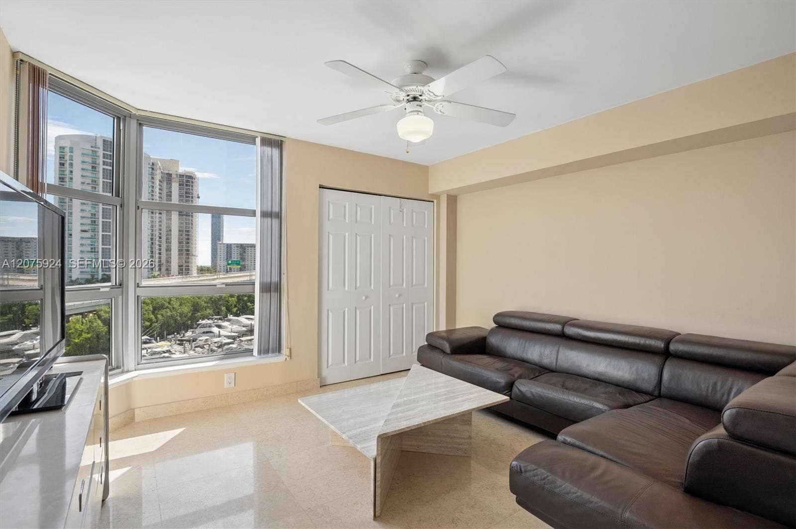 3500 Mystic Pointe Drive, #805, Aventura, FL 33180 Photo 16
