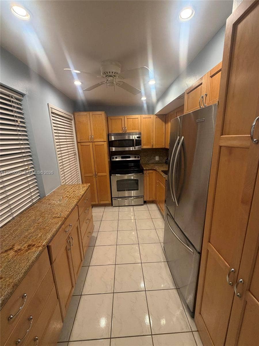 2751 N Palm Aire Drive, #502, Pompano Beach, Pompano Beach, FL 33069 Photo 5