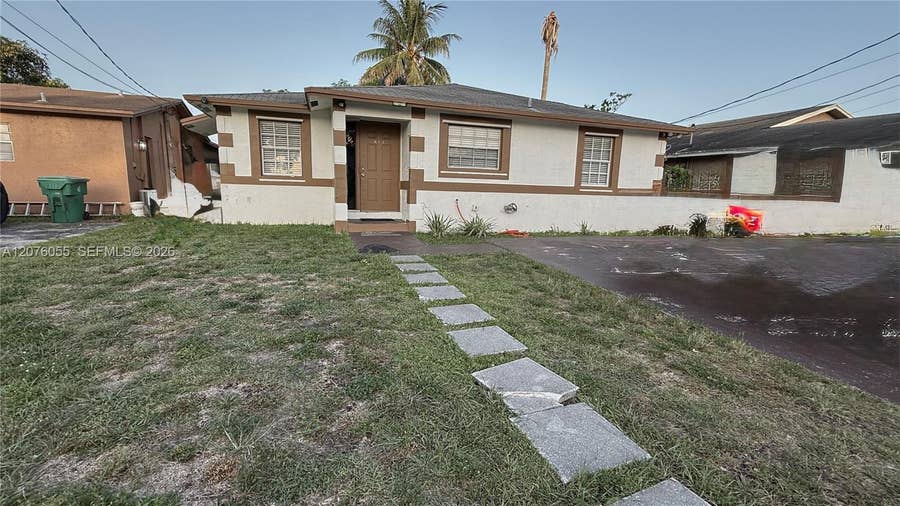 Property photo for 230 NW 7th Avenue, Dania Beach, FL