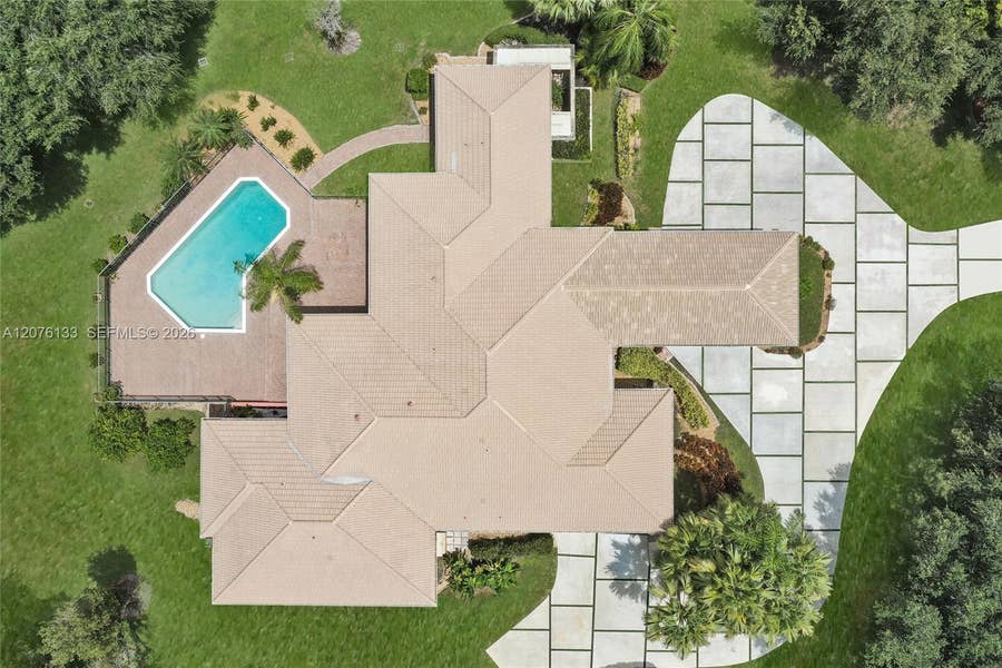 Property photo for 2725 Hunter Road, Weston, FL