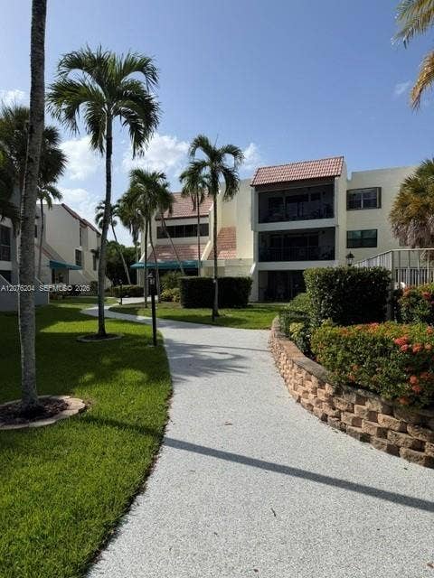 303 Racquet Club Road, #309, Weston, FL 33326 Photo 2