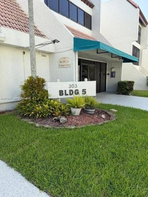 303 Racquet Club Road, #309, Weston, FL 33326 Photo 1
