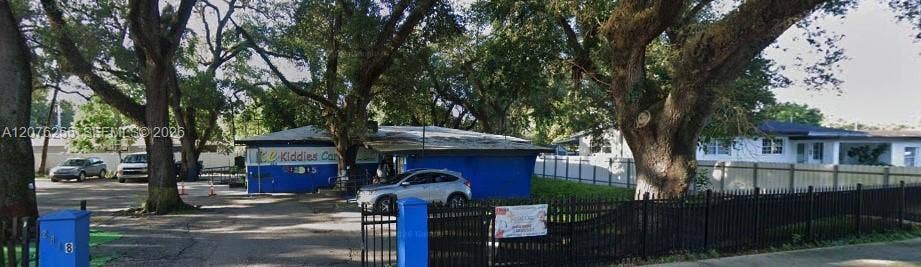2818 NW 169 Ter, Miami Gardens, FL 33056