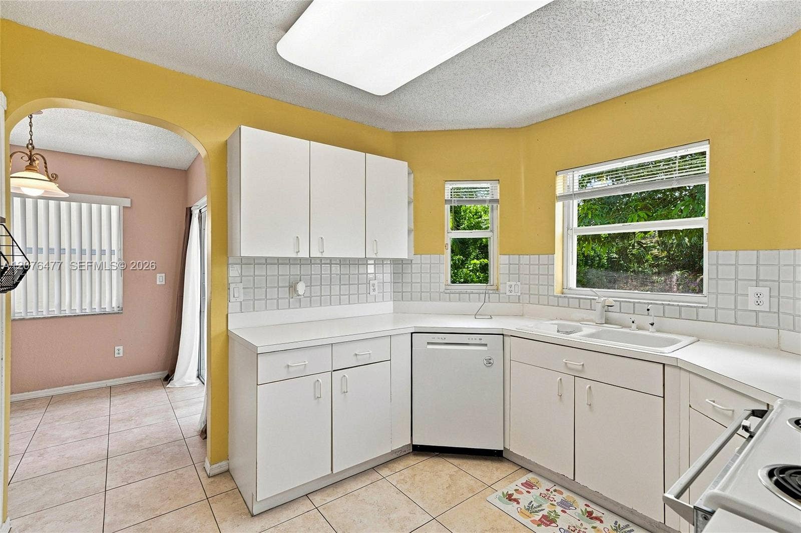 15822 SW 16th Court, Pembroke Pines, FL 33027 Photo 13