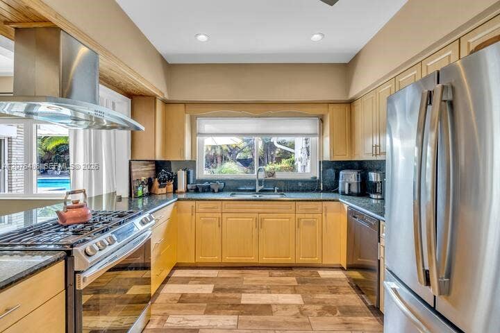 400 NE 2nd Street, Pompano Beach, FL 33060 Photo 33
