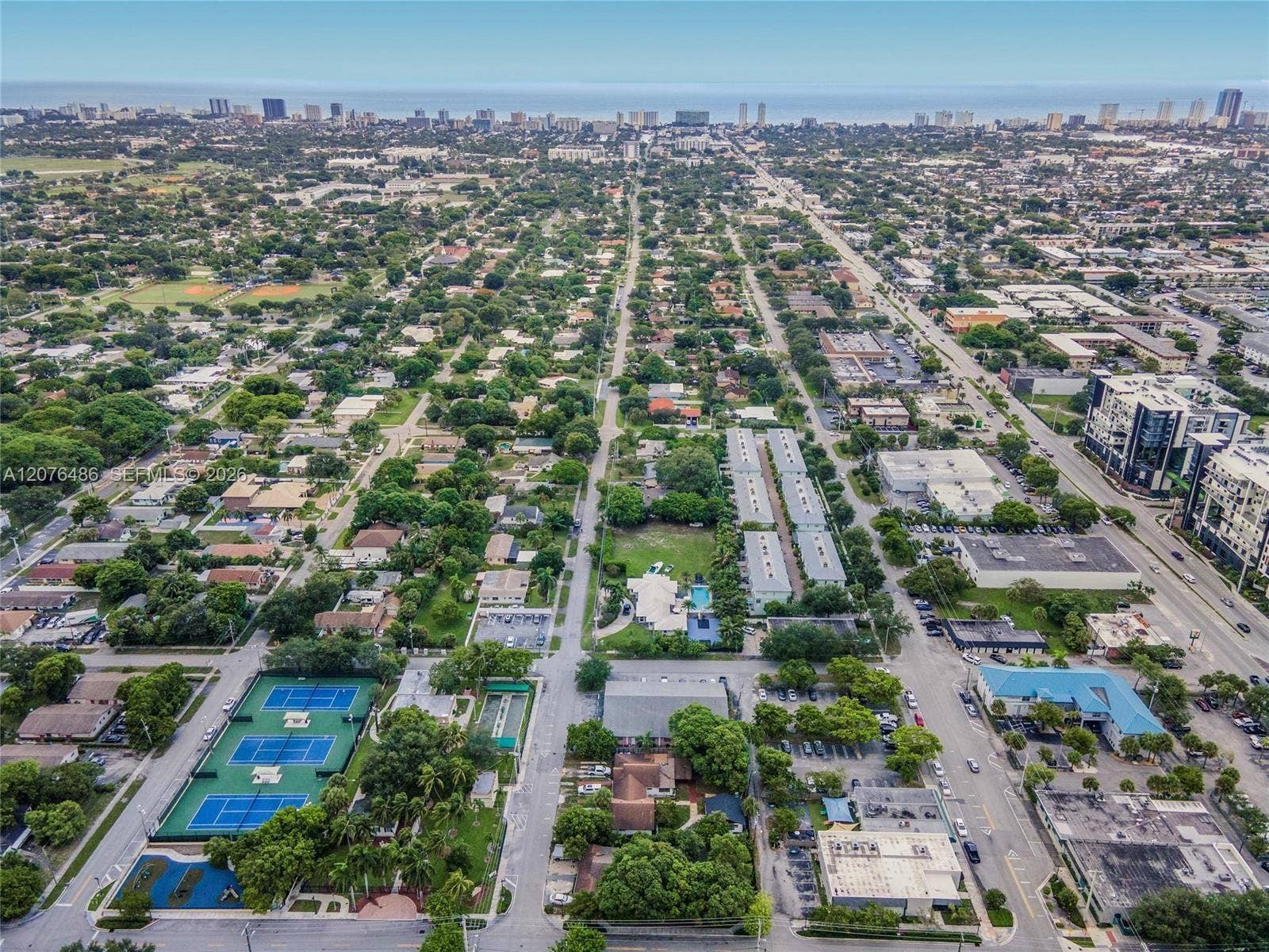 400 NE 2nd Street, Pompano Beach, FL 33060 Photo 22