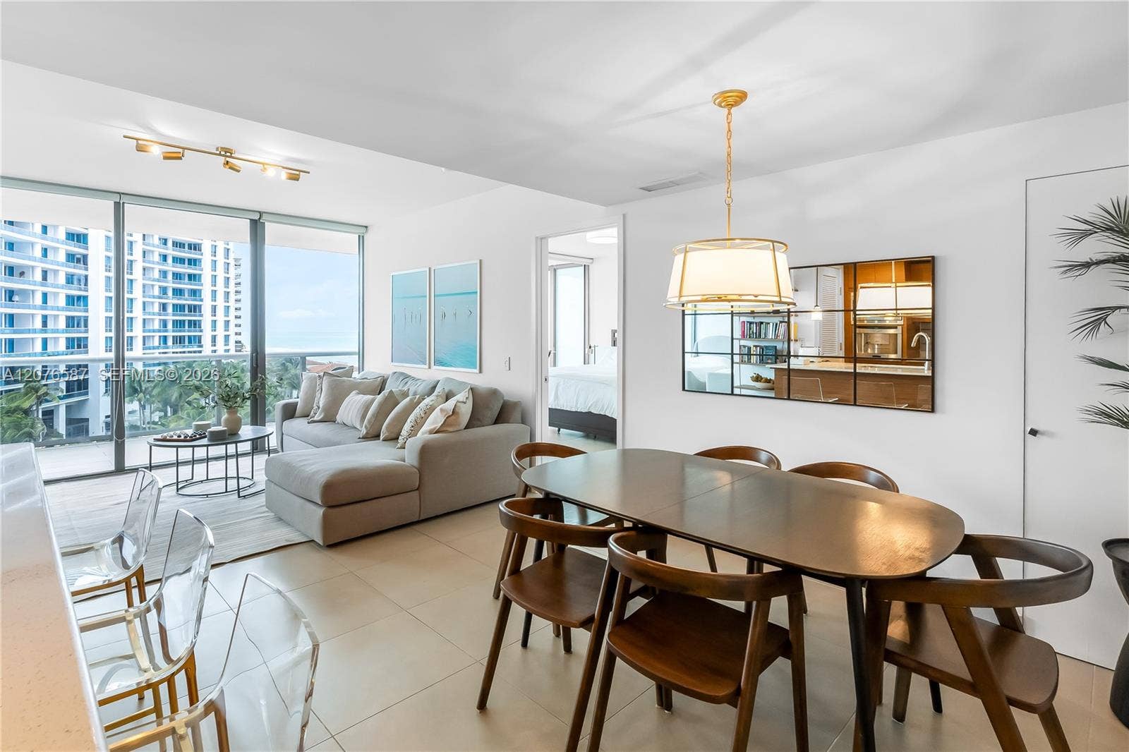 5875 Collins Avenue, #903, Miami Beach, FL 33140 Photo 1