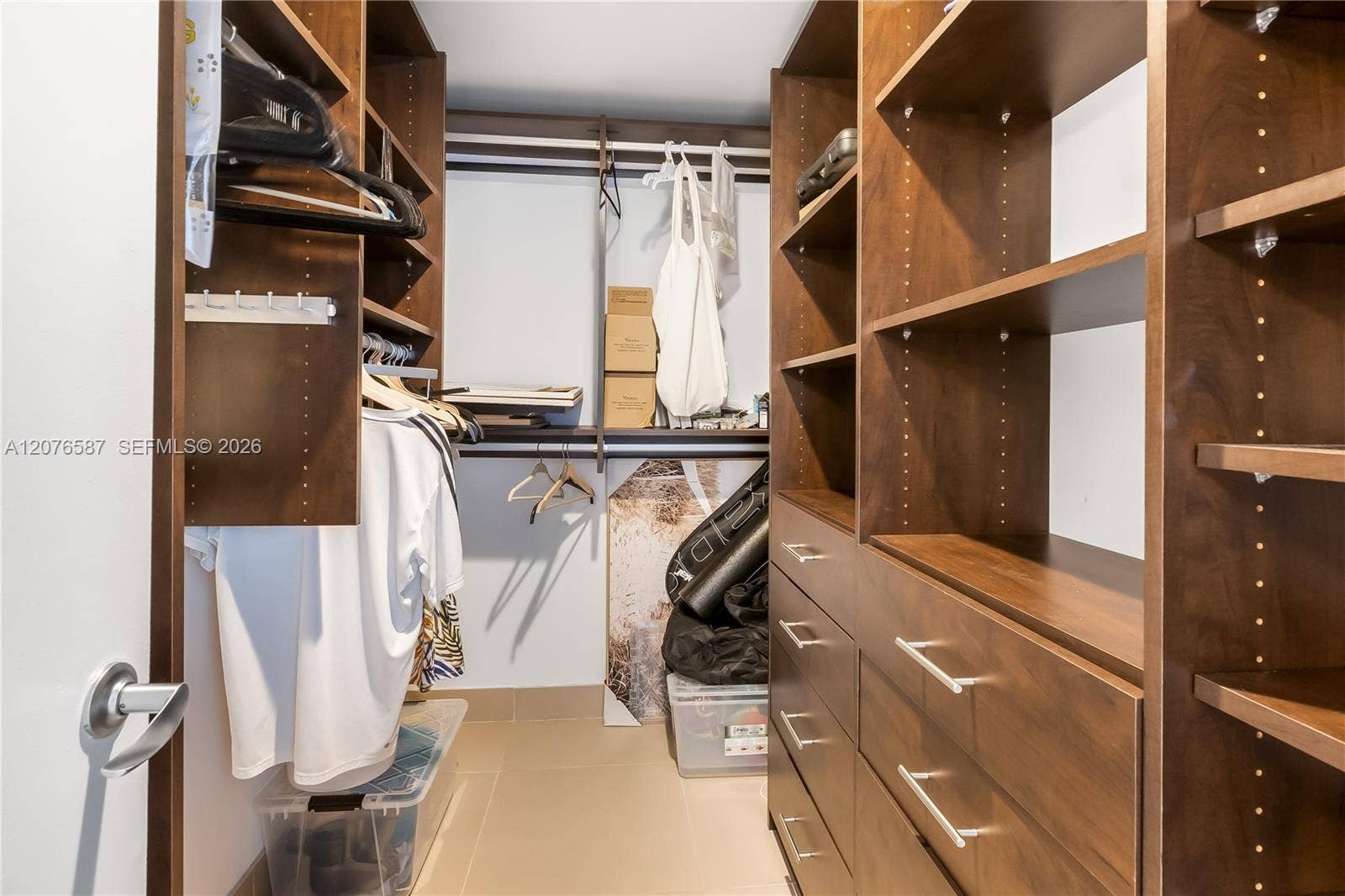 5875 Collins Avenue, #903, Miami Beach, FL 33140 Photo 19