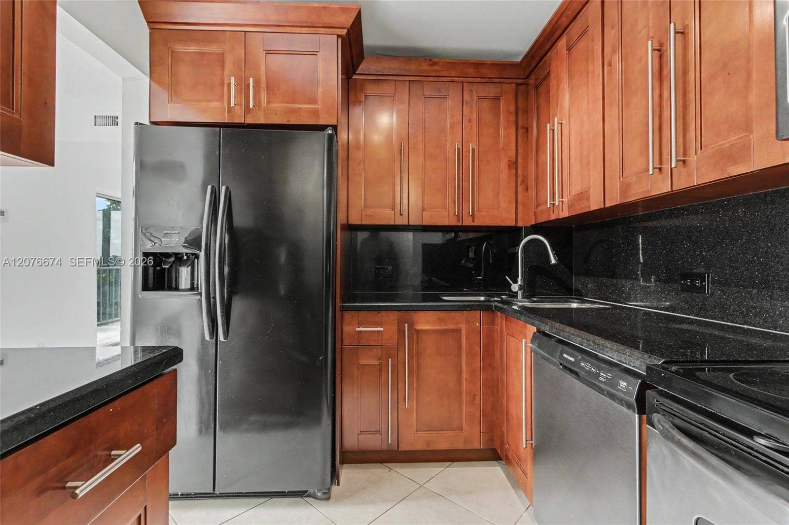 1625 SE 10th Avenue, #501, Fort Lauderdale, FL 33316 Photo 5