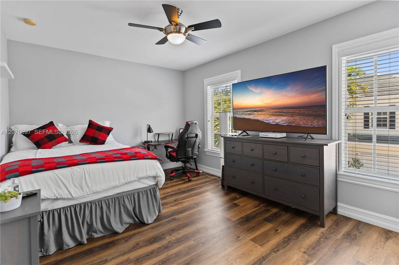 1139 N Victoria Park Road, Fort Lauderdale, FL 33304 Guest Bedroom