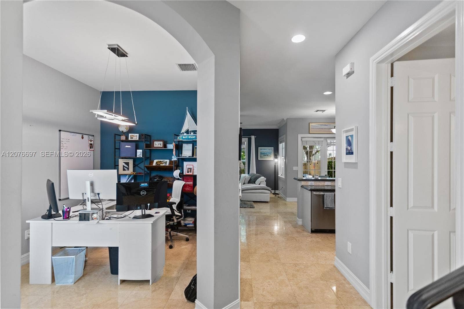 1139 N Victoria Park Road, Fort Lauderdale, FL 33304 Flex space Formal Dining room or home office or Den.