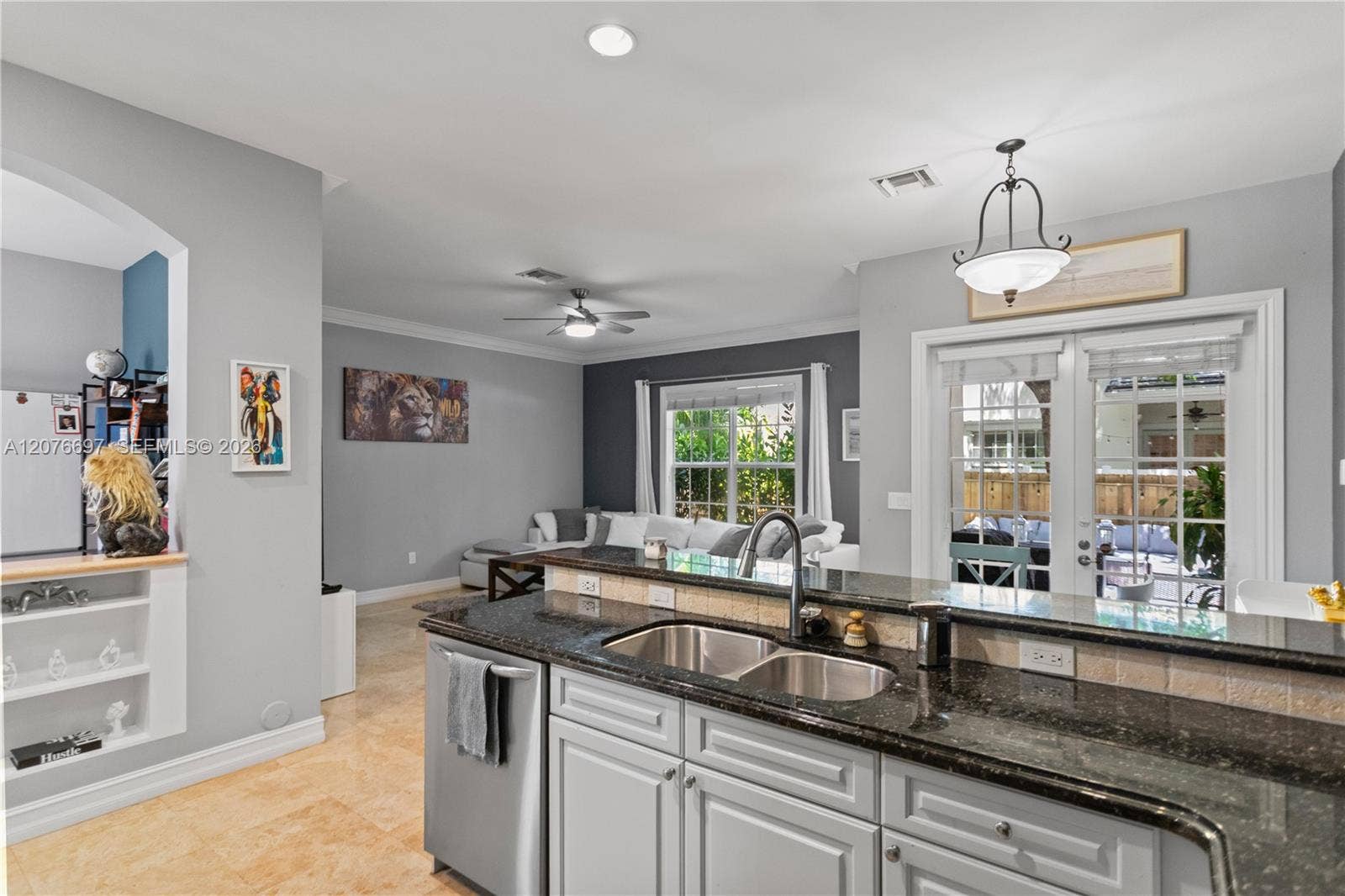 1139 N Victoria Park Road, Fort Lauderdale, FL 33304 Open Kitchen to Great room with breakfast bar and dining area.