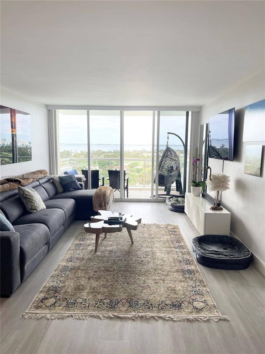5600 Collins Avenue, #16P, Miami Beach, FL 33140 Photo 20