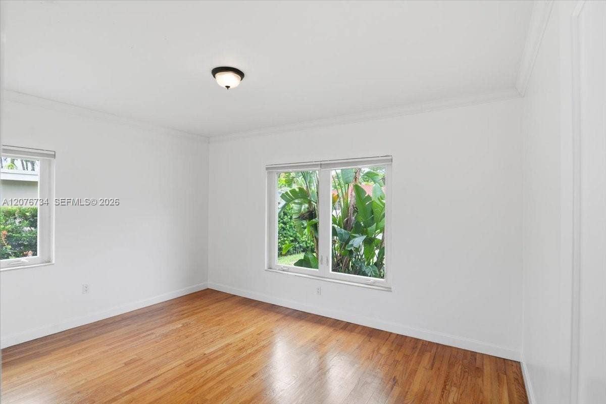 Bedroom #1