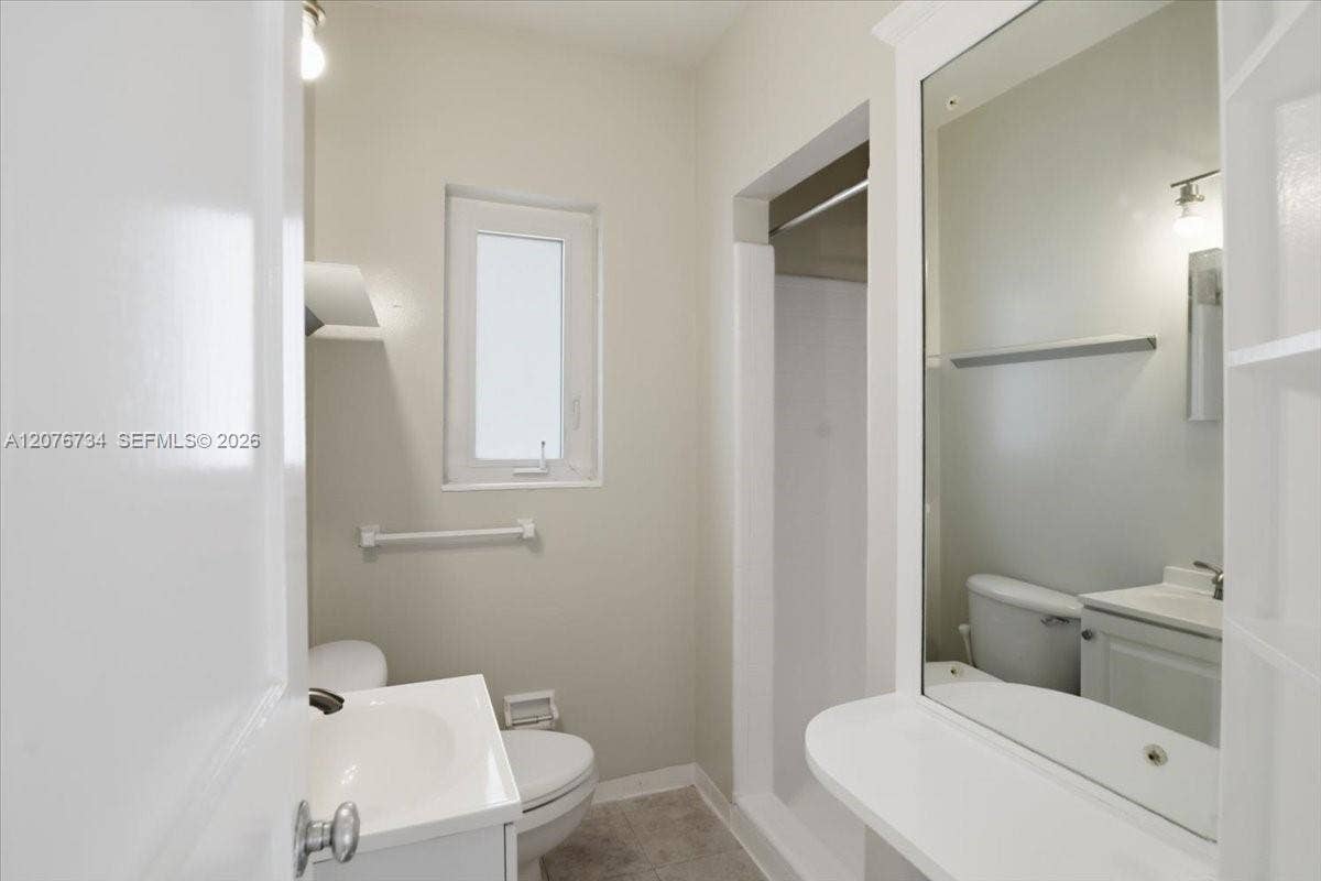 Bathroom #2