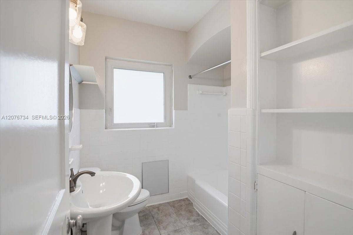 Bathroom #2