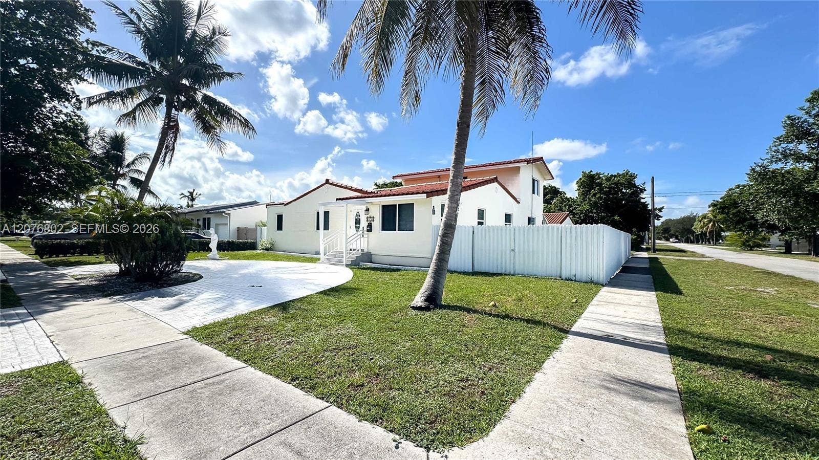 970 Plover Avenue, Miami Springs, FL 33166 Photo 3