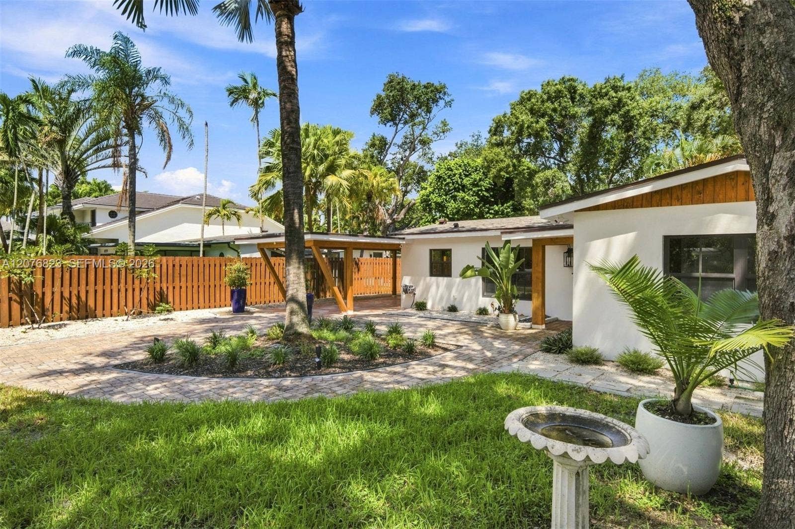 1219 SW 21st Street, Fort Lauderdale, FL 33315 Photo 2