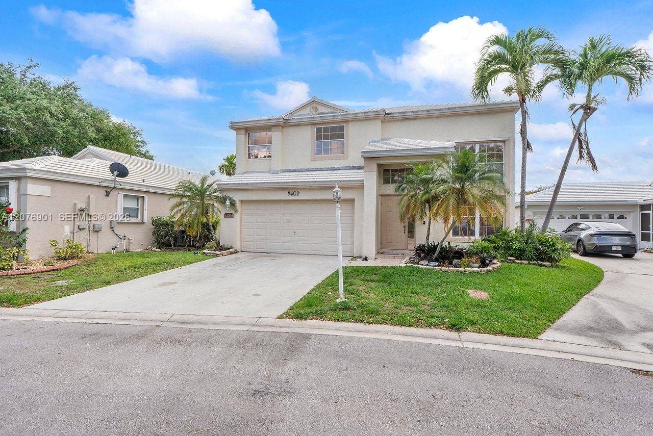 9602 NW 8th Circle, Plantation, FL 33324 Photo 2