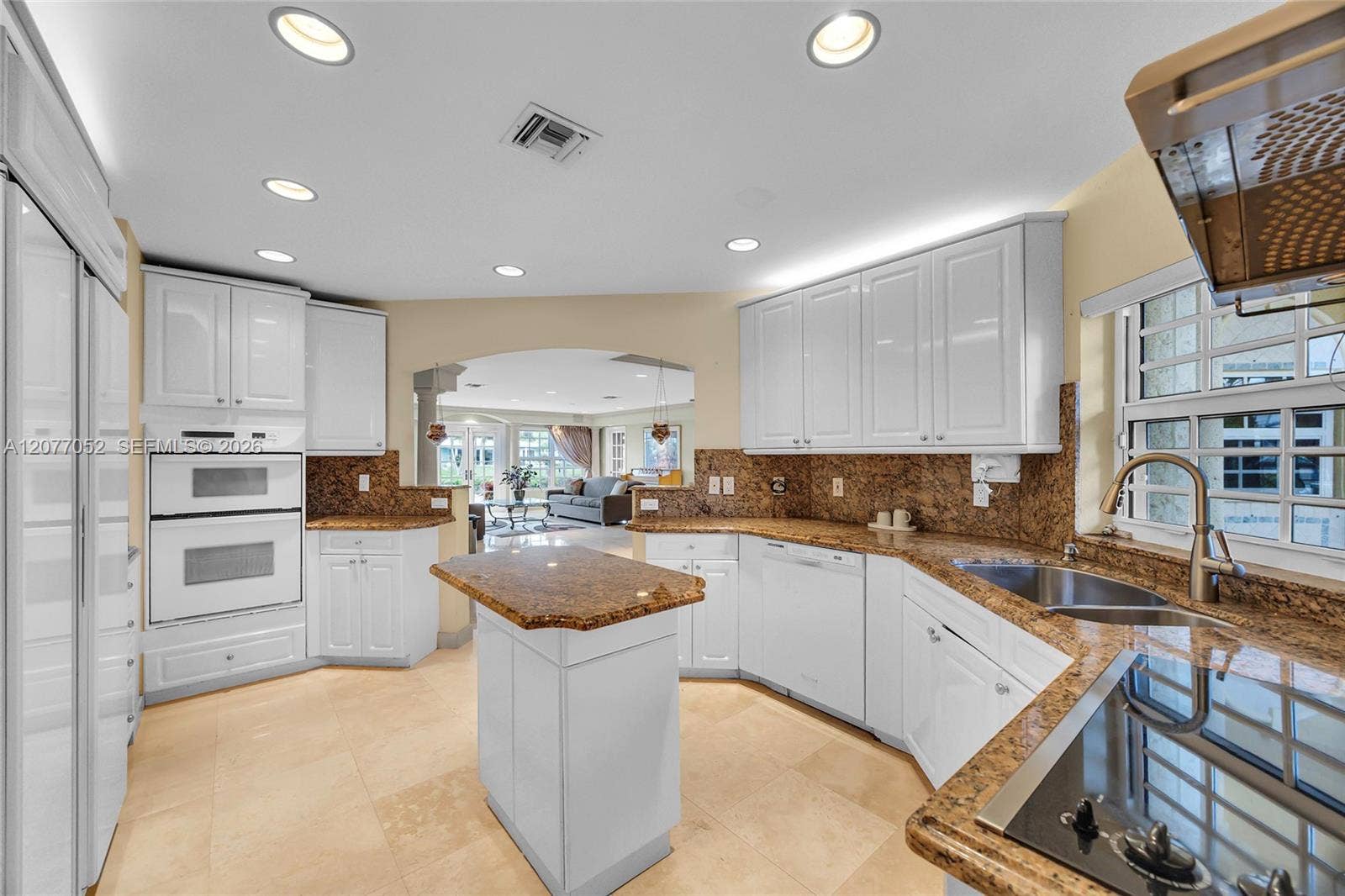 2523 SE 13th Street, Pompano Beach, FL 33062 Photo 3