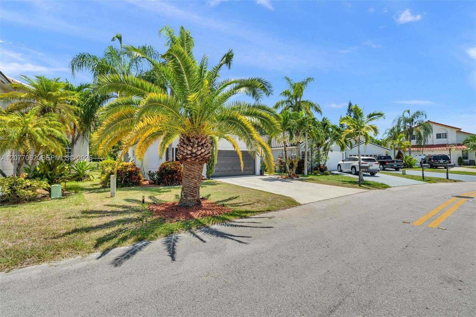 631 SW 176th Avenue, Pembroke Pines, FL 33029 Photo 6