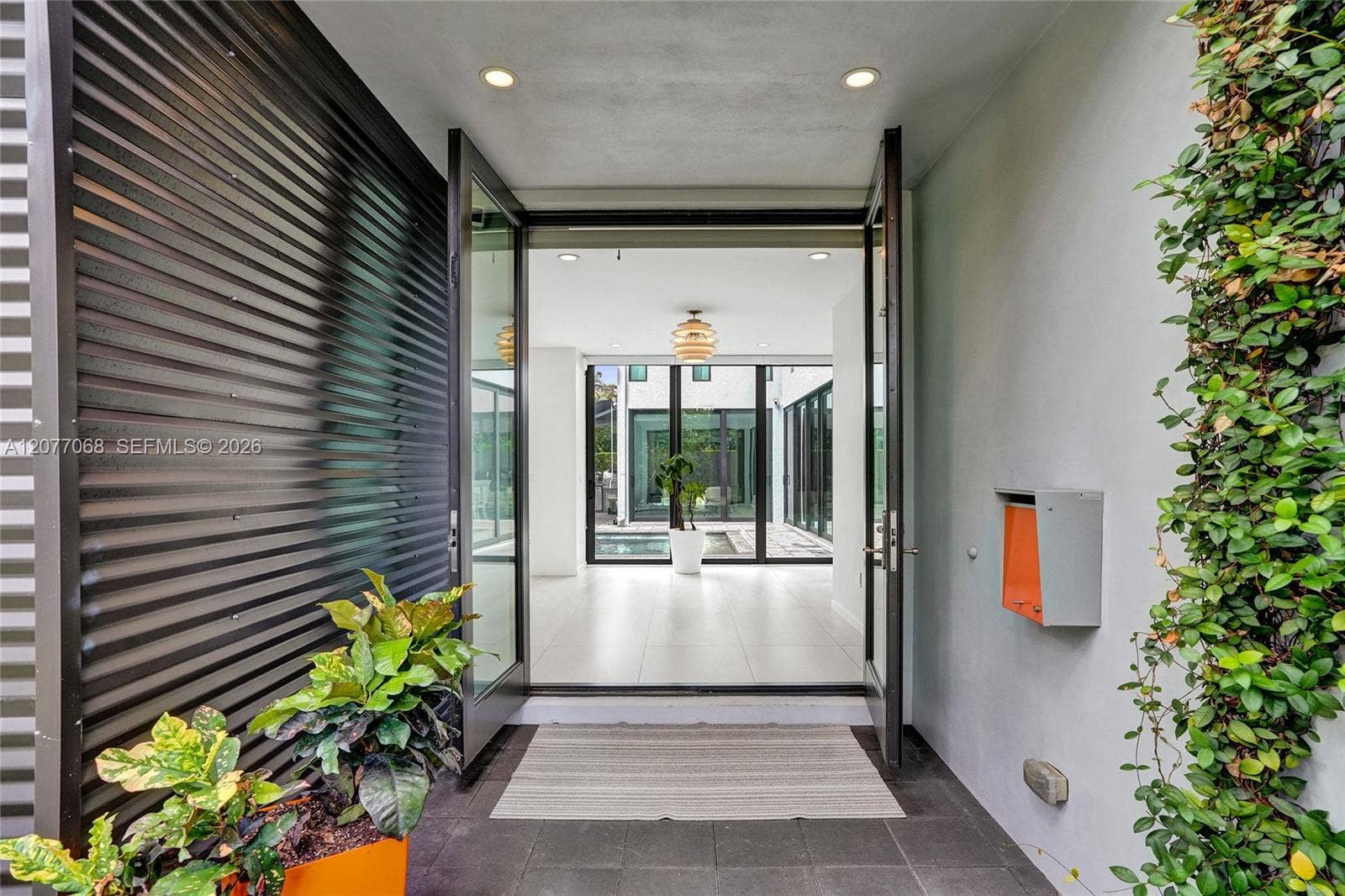 129 N Victoria Park Road, Fort Lauderdale, FL 33301 Photo 17